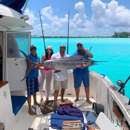 bora-bora-deep-sea-fishing-blue-marlin