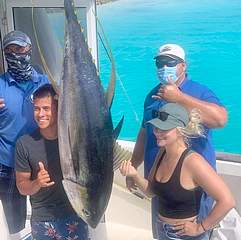 bora-bora-deep-sea-fishing-tuna