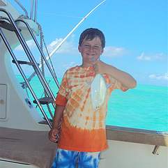 bora-bora-lagoon-fishing