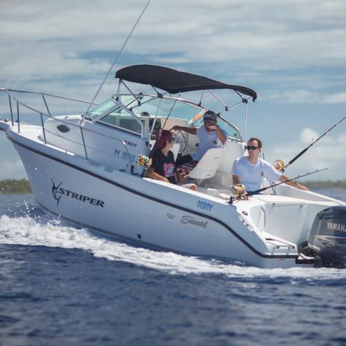 bora-bora-debby-fishing-boat